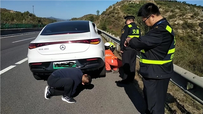 故障车.jpg